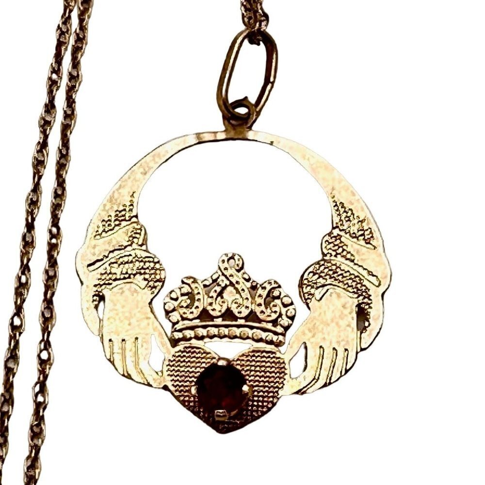 Estate 14k Yellow Gold Red Garnet Celtic Irish Pendant 18 Inch Necklace